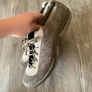 Merrell duet jazz shoes size 7